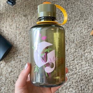 Glossier Water Bottle brand new never used